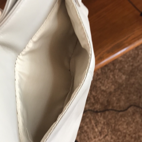 PRESTON & YORK - Picture 3 of 10